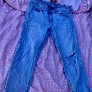 American Eagle distressed jeans Size 10R